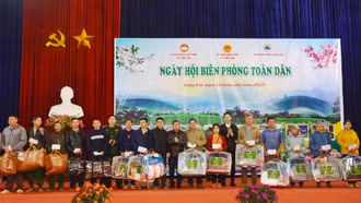 Nhiều hoạt động ý nghĩa tại Ngày hội biên phòng toàn dân