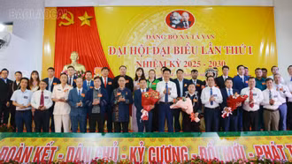 Xây dựng thành công xã Tả Van đạt nông thôn mới 