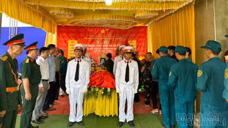 Vẹn nguyên nghĩa tình đồng đội
