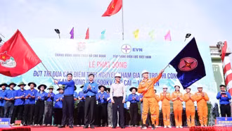 Xung kích vững bước vào kỷ nguyên mới