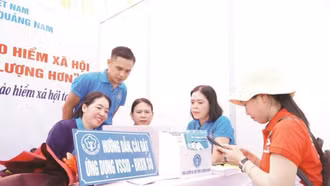 Chuyển đổi số ngành BHXH: Người dân được thụ hưởng nhiều hơn, tiện ích hơn