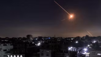 Iran tuyên bố dừng đợt tấn công nhằm vào Israel, cảnh báo đáp trả mạnh hơn nếu xung đột leo thang