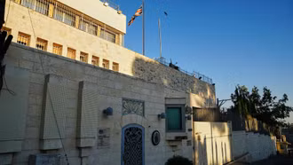 Anh cảnh báo trục xuất 27 nhà ngoại giao Israel