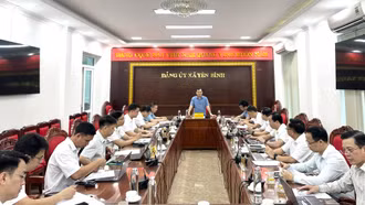 Đồng chí Phạm Toàn Thắng kiểm tra, làm việc với các xã Yên Bình, Bảo Ái, Thác Bà, Yên Thành và Cảm Nhân