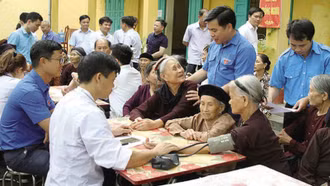 Nghị quyết XIV khẳng định vai trò “cây cao bóng cả” trong kỷ nguyên mới