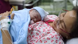 Những điều cần biết về hỗ trợ sinh đủ 2 con trước 35 tuổi và chính sách dân số mới từ năm 2027