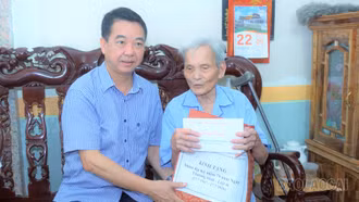 Lục Yên: Hơn 500 suất quà tri ân người có công nhân kỷ niệm 79 năm Ngày Thương binh - Liệt sĩ