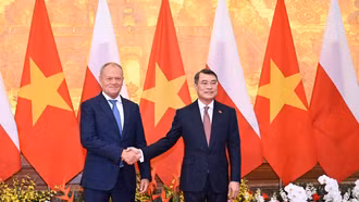 Thủ tướng Lê Minh Hưng chủ trì lễ đón, hội đàm với Thủ tướng Cộng hòa Ba Lan Donald Tusk