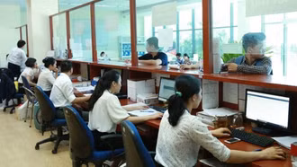 CHÍNH THỨC từ 1/7: Bảng lương công chức thay đổi, mức cao nhất đạt 25,3 triệu đồng/tháng