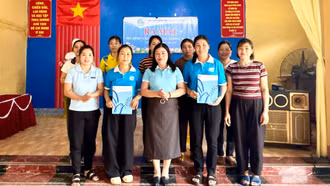 Xã Xuân Ái ra mắt mô hình “Chi hội phụ nữ không ma túy” 