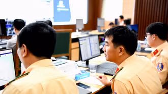 Chỉ trong 7 giờ, phát hiện hơn 4.000 trường hợp xe vận tải có dấu hiệu vi phạm