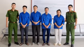 Triệt phá đường dây lừa đảo hơn 3.000 người đầu tư tiền số CVX