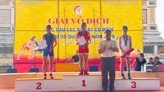 Lục Thị Hà Trang mang huy chương vàng về cho Lào Cai tại Giải Vô địch câu lạc bộ Vật quốc gia