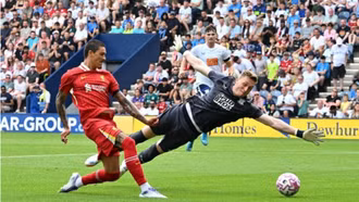 Chuyển nhượng MU nóng dần, Arsenal và Liverpool cũng tăng tốc mua sắm