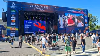 Chung kết C1 "nóng rực" tại Budapest: Arsenal thách thức nhà vua PSG, thủ đô Hungary vào "trạng thái đặc biệt"