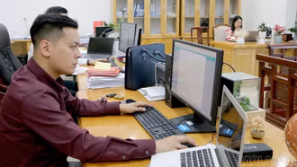 Từ văn phòng số đến HĐND điện tử