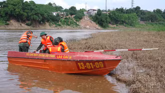 Bộ Chỉ huy Quân sự tỉnh Lào Cai tổ chức lớp tập huấn lái xuồng và tìm kiếm cứu nạn năm 2026