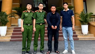 Công an xã Văn Bàn vận động đối tượng có hành vi phạm tội ra đầu thú