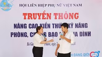 Dự án 8 và vấn đề trang bị kỹ năng số cho phụ nữ dân tộc thiểu số: Bình đẳng giới cần bao trùm số hóa