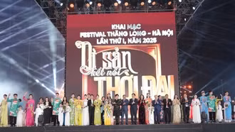 Rực rỡ sắc màu di sản đêm khai mạc "Festival Thăng Long - Hà Nội lần thứ nhất năm 2025"