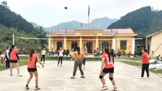 Bà Nguyễn Thị Bích Nhiệm
