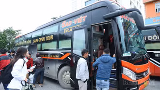 Bảo đảm nhu cầu đi lại của người dân và du khách trong kỳ nghỉ Tết Dương lịch 2026