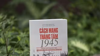 Ra mắt hai ấn phẩm đặc biệt kỷ niệm 80 năm Cách mạng Tháng Tám và Quốc khánh 2/9