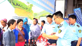 Bảo vệ quyền lợi người tiêu dùng từ cơ sở