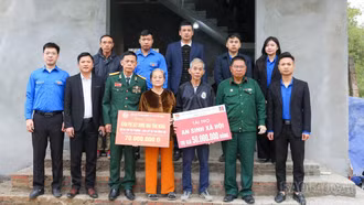 Trao yêu thương, đón Tết nghĩa tình