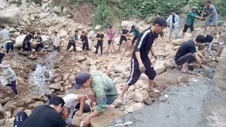 Phong Dụ Thượng: Ổn định cuộc sống người dân sau thiên tai