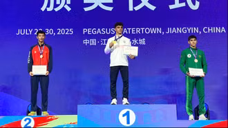 Vận động viên Phùng Gia Hưng giành Huy chương Bạc tại Giải vô địch Wushu trẻ châu Á 2025