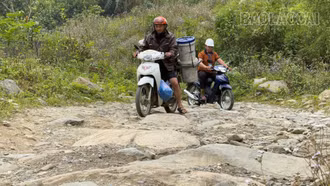 Gian nan cung đường ở xã Ngũ Chỉ Sơn