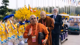 Bạn bè quốc tế ấn tượng với Đại lễ Vesak 2025 tại Việt Nam