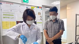 Siết kiểm soát hóa chất "phù phép" thực phẩm