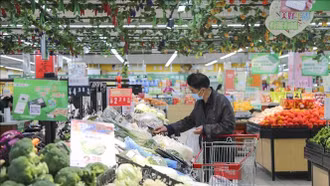 Trung Quốc tung loạt biện pháp thúc đẩy tiêu dùng dịch vụ nội địa