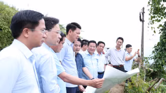 Phó Bí thư Tỉnh ủy Nguyễn Thế Phước: Tiếp tục quan tâm đầu tư hệ thống giao thông, tạo thế liên hoàn