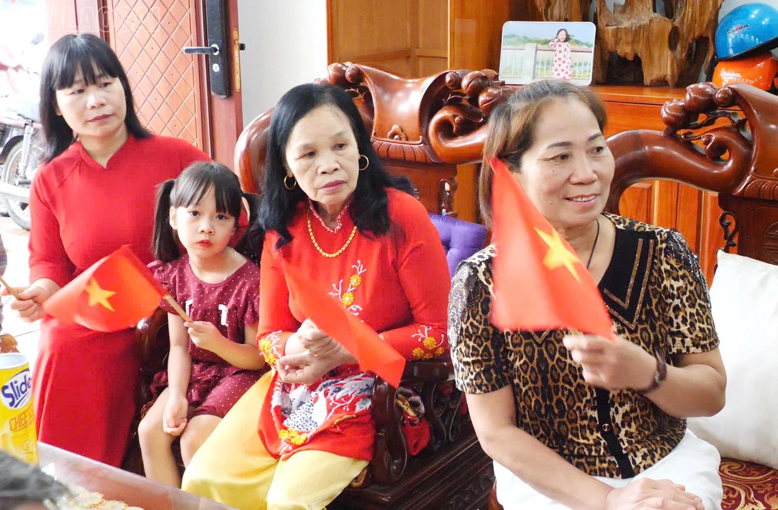 baolaocai-tl_z6555796353669-476cc3682fc674e53096ca7d1030d5d8.jpg