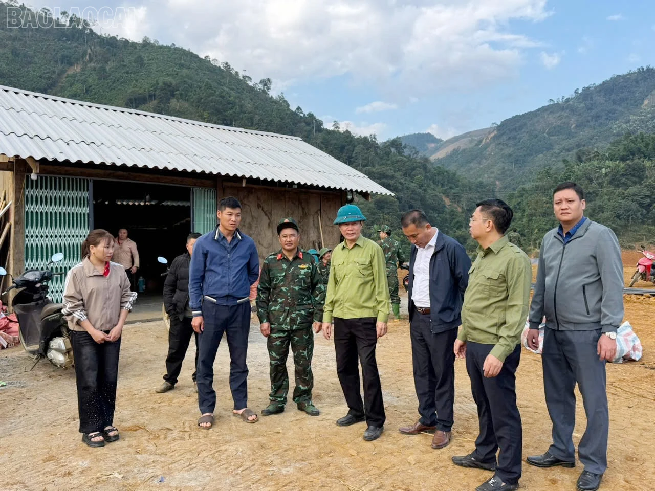 baolaocai-tl_z7360258770386-0a855cdae8bd85d7ec7383a51ac94c4b.jpg