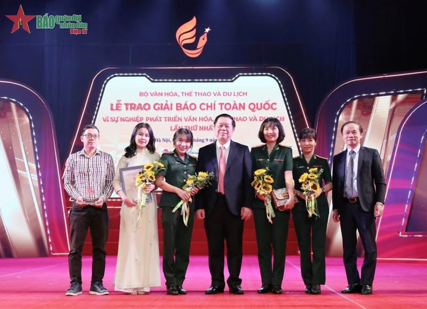 trao giai9224.jpg