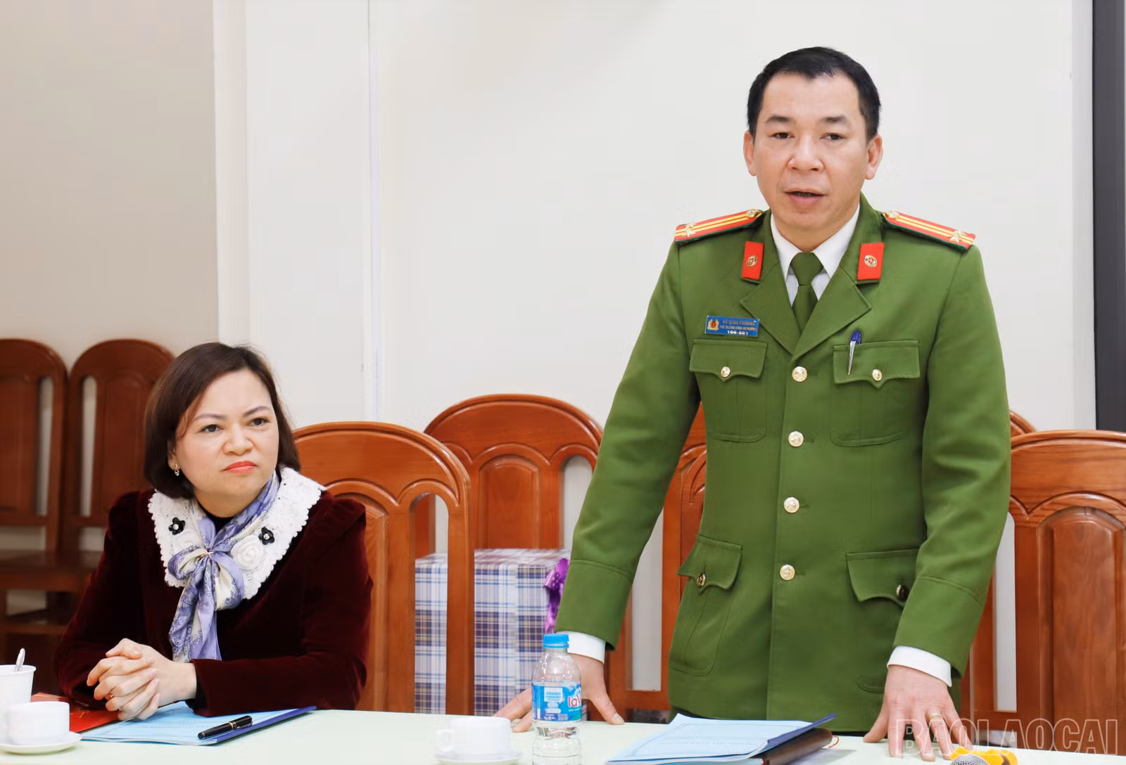 baolaocai-br_lanh-dao-cong-an-phuong-yen-bai-phat-bieu-tai-toa-dam-anh-thanh-nghi-17.jpg