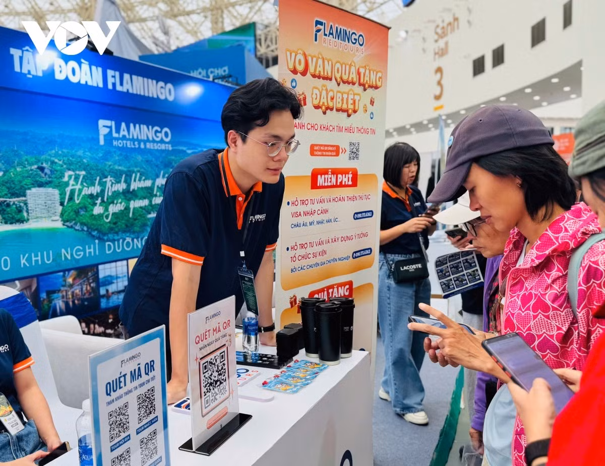 Công ty lữ hành Flamingo Redtours mang đến Hội chợ nhiều ưu đãi hấp dẫn.