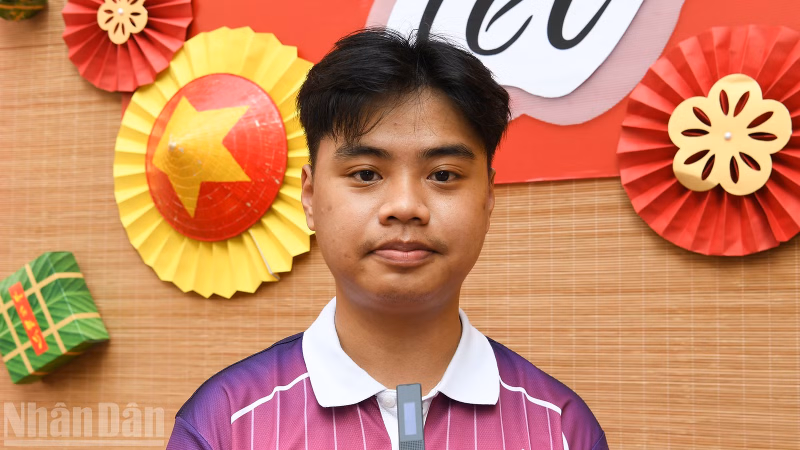 Đỗ Văn Hùng cảm thấy ấm cúng khi được sinh hoạt trong cộng đồng đầy tình yêu thương.