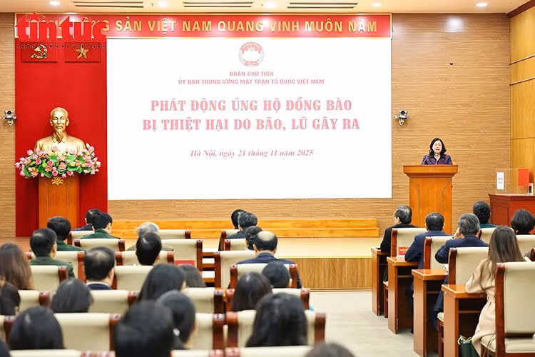 Quang cảnh Lễ phát động.