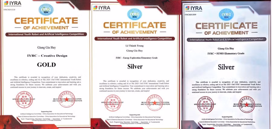 Giấy Chứng nhận thành tích được ban tổ chức Cuộc thi Sáng tạo ROBOTICS&amp;AI trao tặng cho các thành viên đội tuyển Trường Tiểu học Kim Đồng.
