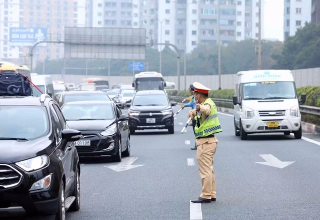 Phân luồng giao thông.