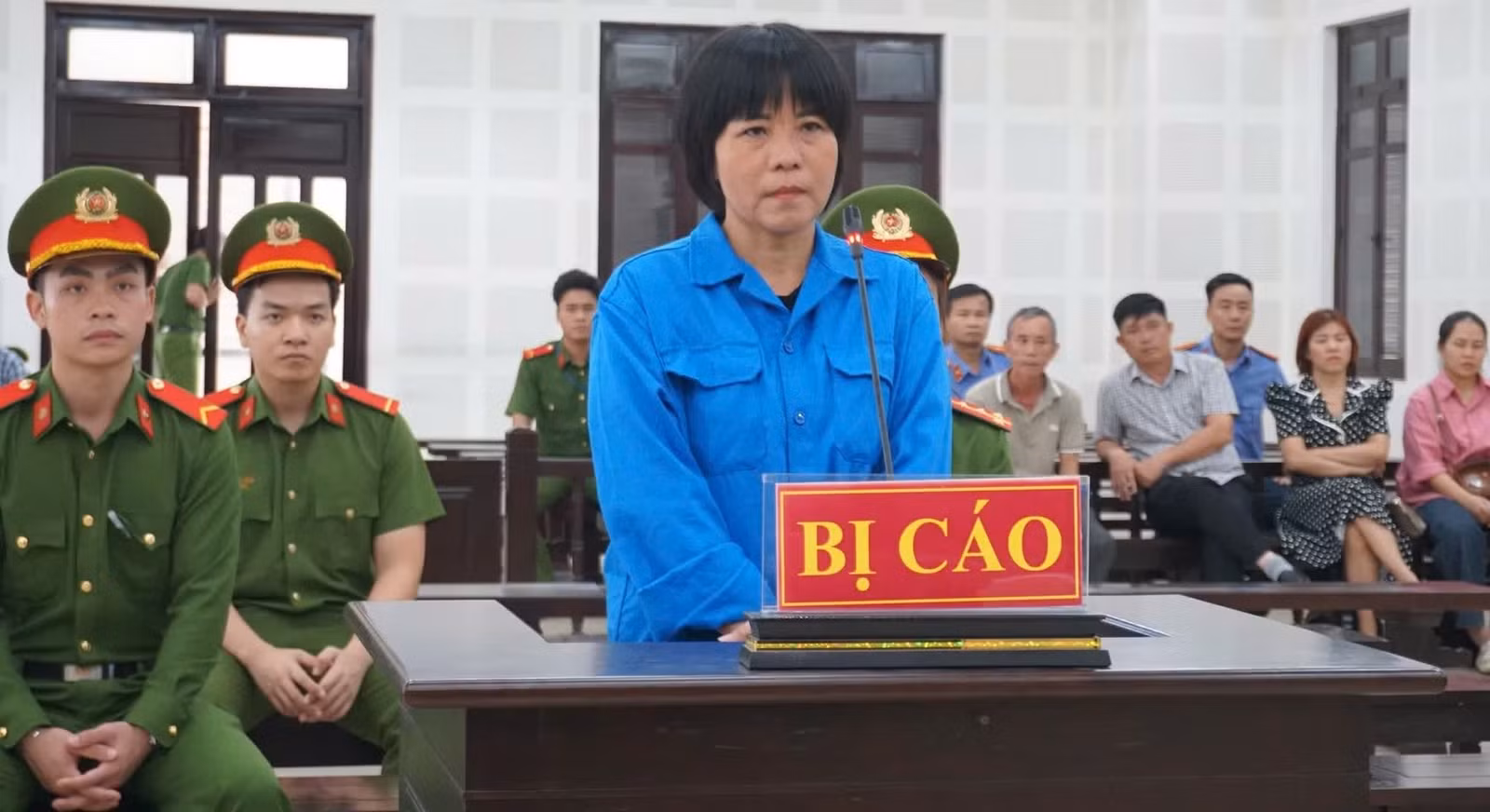 Bị cáo Tô Thị Ty Na tại tòa.