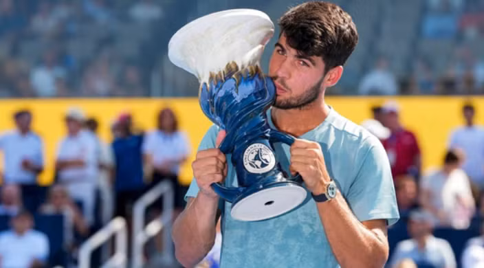 Alcaraz lần đầu vô địch Cincinnati Open. Ảnh: Eurosports.