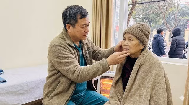 Liệt dây thần kinh số 7 ngoại biên trong những ngày miền Bắc rét sâu thường khởi phát đột ngột, tiến triển nhanh trong vòng 24 - 48 giờ.