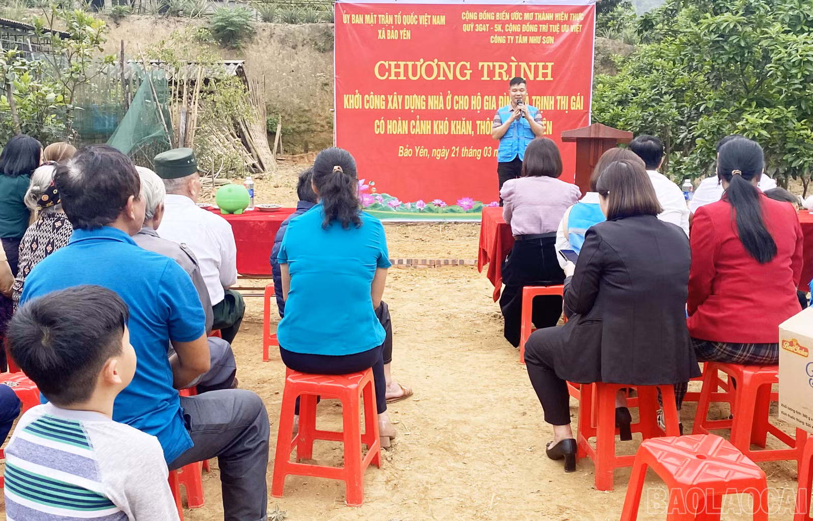 baolaocai-br_quang-canh-buoi-le.jpg