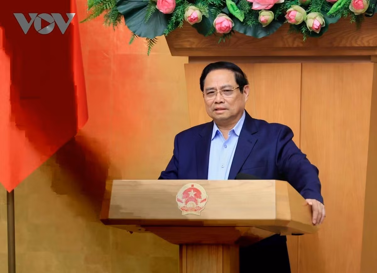 Thủ tướng Phạm Minh Chính phát biểu chỉ đạo tại hội nghị sáng 4/4.